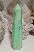 Load image into Gallery viewer, Chrysoprase Tower
