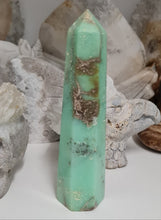 Load image into Gallery viewer, Chrysoprase Tower