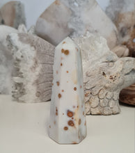 Load image into Gallery viewer, Indonesian Jasper Tower