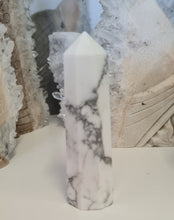 Load image into Gallery viewer, Howlite Tower