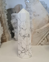 Load image into Gallery viewer, Howlite Tower