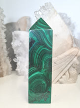 Load image into Gallery viewer, Malachite Tower