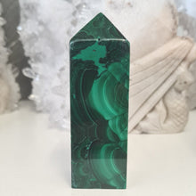 Load image into Gallery viewer, Malachite Tower