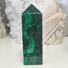 Load image into Gallery viewer, Malachite Tower