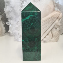 Load image into Gallery viewer, Malachite Tower