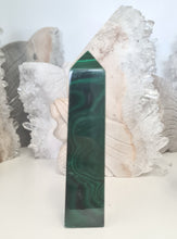 Load image into Gallery viewer, Malachite Tower