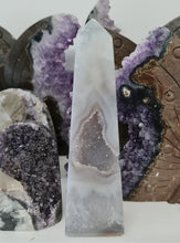 Load image into Gallery viewer, Druzy Agate Obelisk