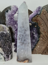 Load image into Gallery viewer, Druzy Agate Obelisk