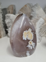 Load image into Gallery viewer, Druzy Agate Flame