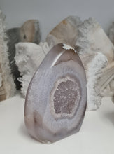 Load image into Gallery viewer, Druzy Agate Flame