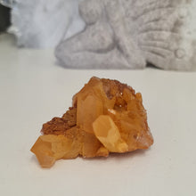 Load image into Gallery viewer, Tangerine Quartz Cluster