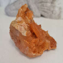 Load image into Gallery viewer, Tangerine Quartz Cluster