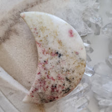 Load image into Gallery viewer, Cinnabrite Moon