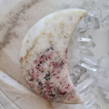 Load image into Gallery viewer, Cinnabrite Moon