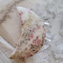 Load image into Gallery viewer, Cinnabrite Moon