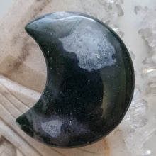 Load image into Gallery viewer, Moss Agate Moon