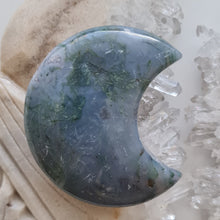 Load image into Gallery viewer, Moss Agate Moon