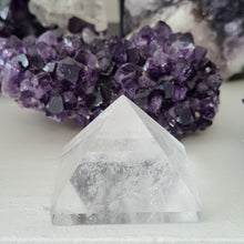 Load image into Gallery viewer, Clear Quartz Pyramid