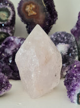 Load image into Gallery viewer, Clear Quartz Rough Point