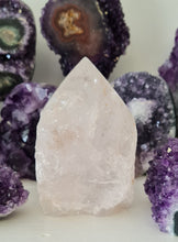 Load image into Gallery viewer, Clear Quartz Rough Point
