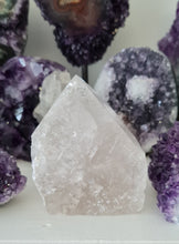 Load image into Gallery viewer, Clear Quartz Rough Point
