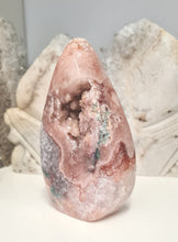 Load image into Gallery viewer, Pink Amethyst Flame