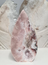 Load image into Gallery viewer, Pink Amethyst Flame
