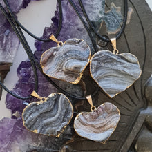 Load image into Gallery viewer, Chalcedony Agate Druze Heart Pendant - GP