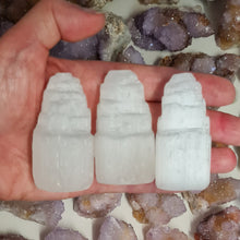 Load image into Gallery viewer, Selenite Tower - 6 cm
