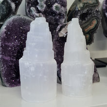 Load image into Gallery viewer, Selenite Tower - 10 cm