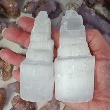 Load image into Gallery viewer, Selenite Tower - 10 cm