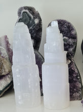 Load image into Gallery viewer, Selenite Tower - 15 cm