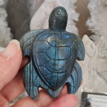 Load image into Gallery viewer, Labradorite Turtle