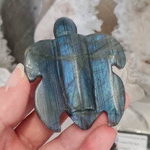 Load image into Gallery viewer, Labradorite Turtle