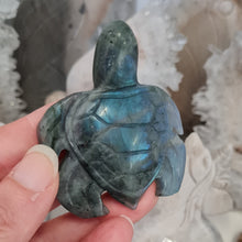 Load image into Gallery viewer, Labradorite Turtle