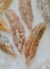 Load image into Gallery viewer, Flower Agate Feather