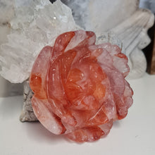Load image into Gallery viewer, Fire Quartz Flower