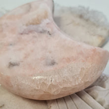 Load image into Gallery viewer, Pink Amethyst Moon
