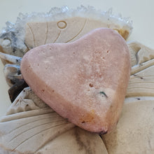 Load image into Gallery viewer, Pink Amethyst Heart