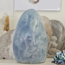 Load image into Gallery viewer, Blue Calcite Freeform