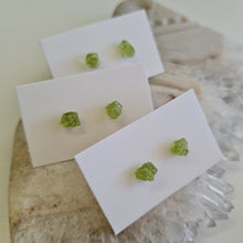 Load image into Gallery viewer, Olivine Stud Ear-ring
