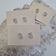 Load image into Gallery viewer, Moonstone Stud Ear-ring - Oval
