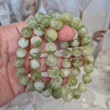 Load image into Gallery viewer, Xiuyu Jade Bracelet
