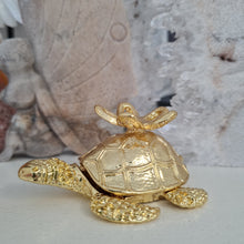 Load image into Gallery viewer, Turtle Sphere Stand -- Gold
