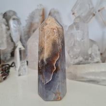 Load image into Gallery viewer, Purple Chalcedony Tower
