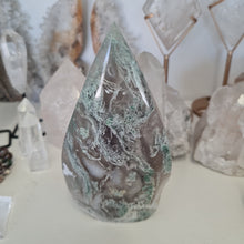 Load image into Gallery viewer, Moss Agate Flame
