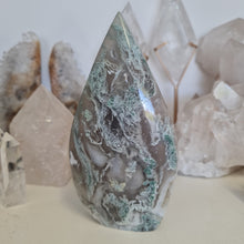 Load image into Gallery viewer, Moss Agate Flame
