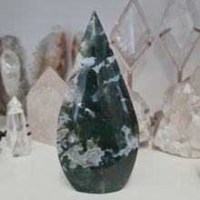 Load image into Gallery viewer, Moss Agate Flame
