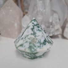 Load image into Gallery viewer, Moss Agate Faceted Diamond
