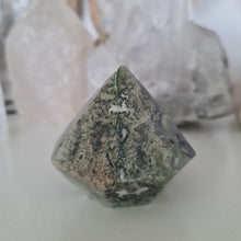 Load image into Gallery viewer, Moss Agate Faceted Diamond
